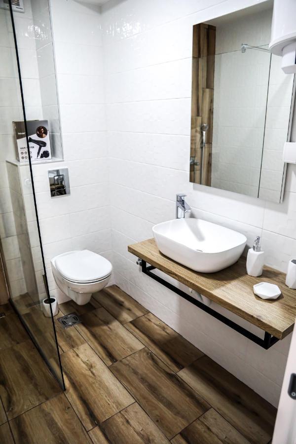 La Casa Apartments Ягодина Екстериор снимка