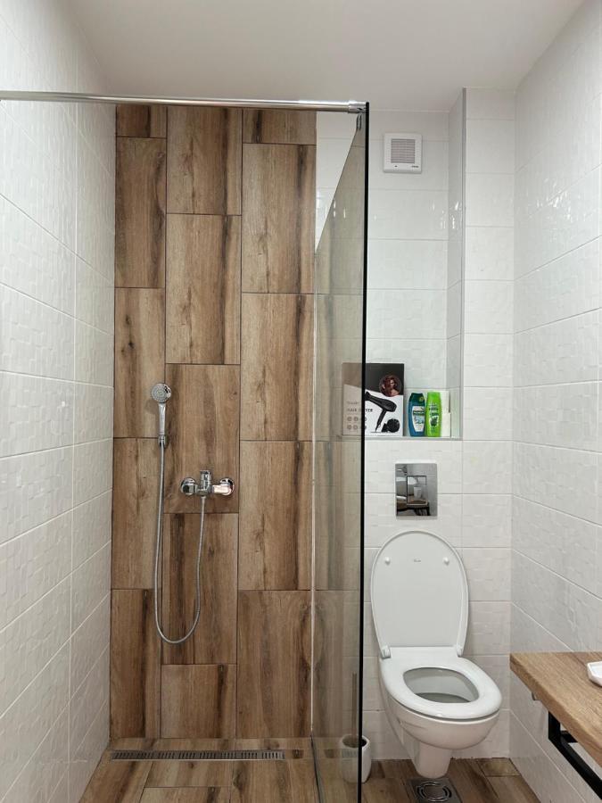 La Casa Apartments Ягодина Екстериор снимка