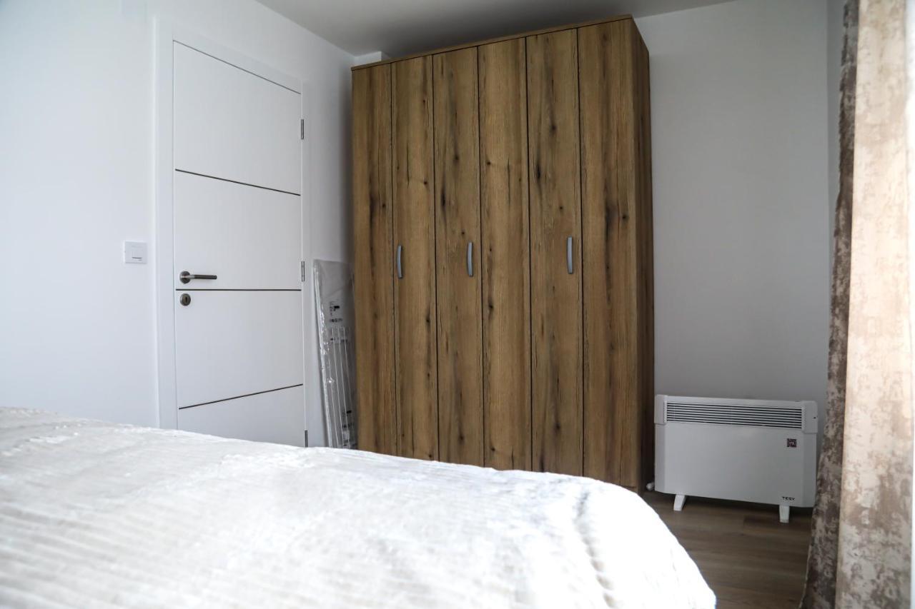 La Casa Apartments Ягодина Екстериор снимка